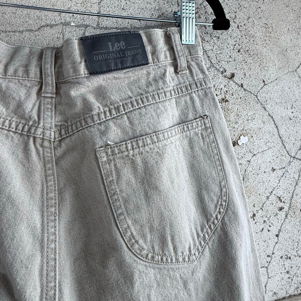 Vtg Lee Jeans Womens 8 High Rise Straight Leg Mom Denim Beige 90s Minimalist - Picture 5 of 7